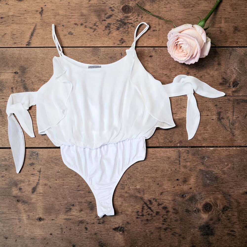 4SI3NNA White Off Shoulder Tie Bodyshit White M